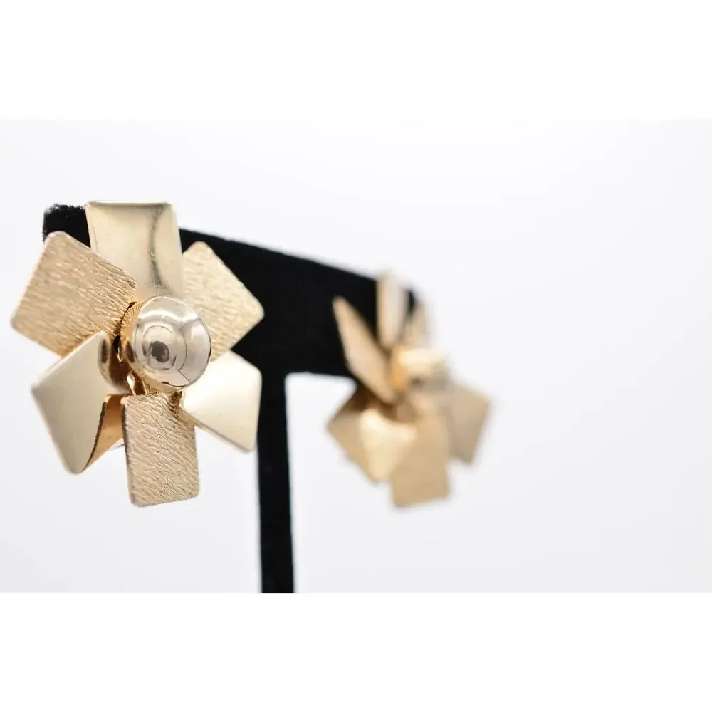 Unbranded gorgeous earrings